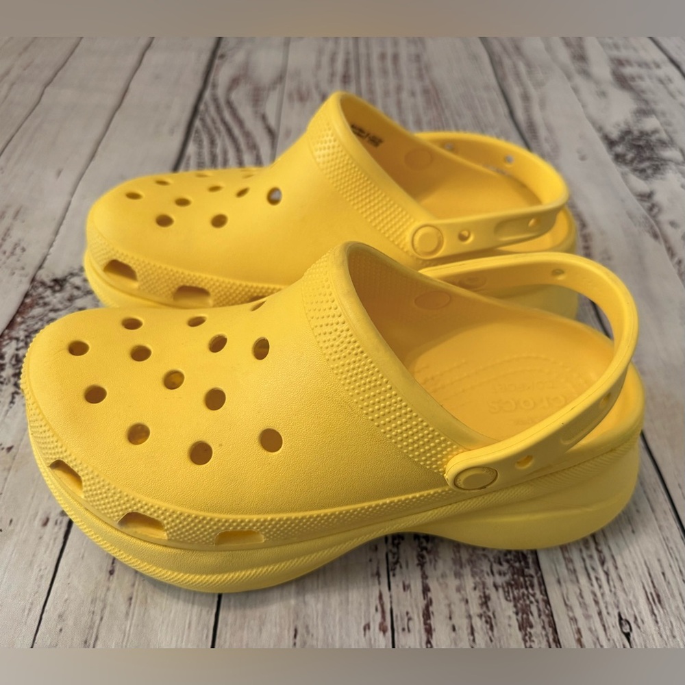 Yellow Platform Crocs W9 Classic Bae